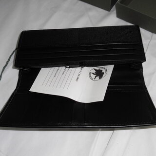 【売れました】ハンティングワールド　長財布（値下げ）