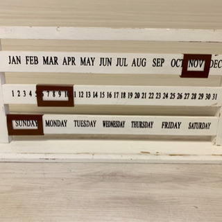 【西海岸風インテリア雑貨】壁掛け可能な木製カレンダー