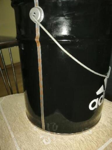 アディダス福袋缶新品難あり Reo 儀保の生活雑貨の中古あげます 譲ります ジモティーで不用品の処分