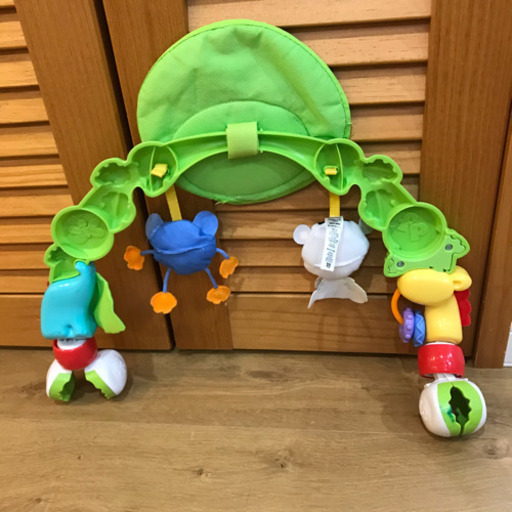 フィッシャープライスベビーカーやチャイルドシートにつけるおもちゃ しーあら 千代崎の子供用品の中古あげます 譲ります ジモティーで不用品の処分