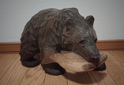古い木彫りの熊 迫力あるサイズです！