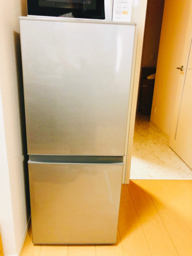 【自宅受取の方限定】（2018年製）AQUA 126L冷蔵庫　AQR-13G