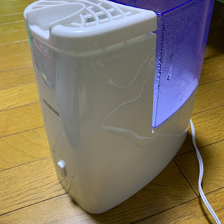 加湿器　アイリスオーヤマ