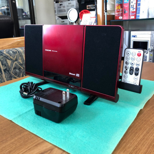 【超美品‼️】コイズミ 2017年製 ステレオCDシステム コンポ Bluetooth/ワイドFM レッド♪