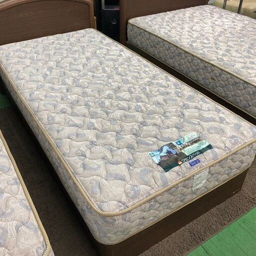 美品【 FranceBed 】フランスベッド 最高級モダン シングルベッド 引出付き 厚み26cm イーマックススプリング ①