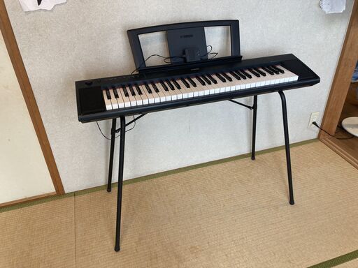YAMAHA 電子ピアノ/キーボード piaggero NP-11 （スタンド付き、取説あり）【引き取り希望】