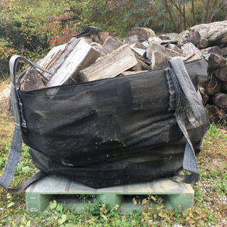 広葉樹ミックス薪 | 450kg | 新潟引取・配達限定 - 森からつくる