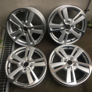新品未使用 / ダイハツ純正16インチホイール 4本セット / 16×4 2/1 / INSET45