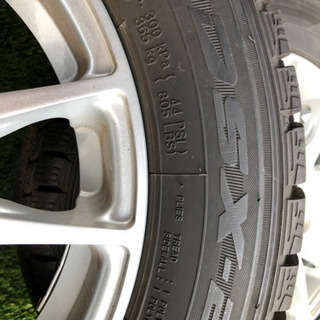 中古スタッドレスタイヤ アルミ4本セット