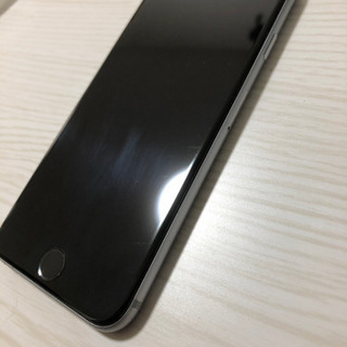 iPhone6s 64GB シルバーau 端末 携帯電話 スマホ...