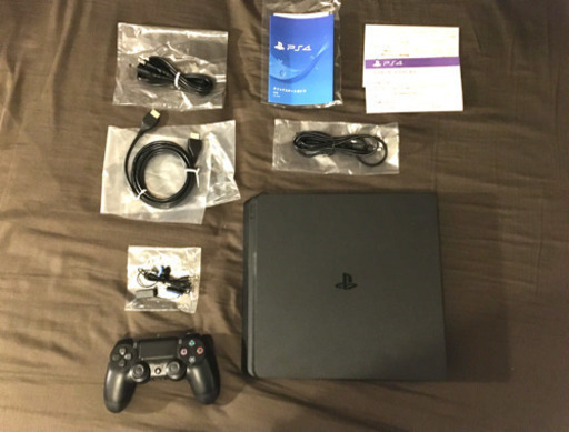 PlayStation®4 ジェット・ブラック 500GB CUH-2100A…