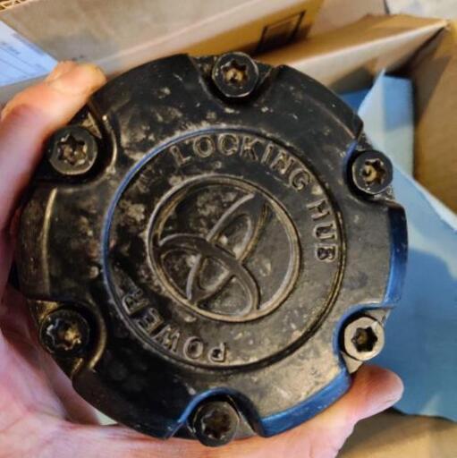 即決】70 右 パワーロックハブ カバー付き KZJ78 Prado プラド