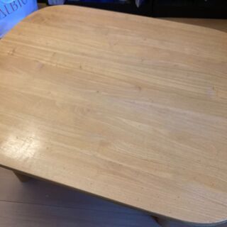 【折りたたみ可】しっかり木製テーブル