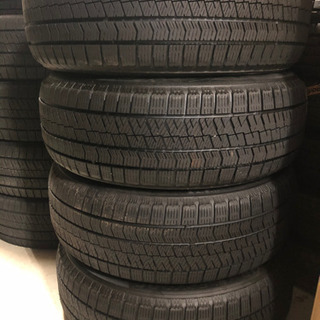 215/60R17美品ホイール付き4本セット❣️アルヴェル エスティマ C-HR