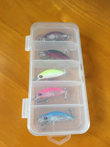 釣りルアーミニミノー メバルアジング 5個セットケース付き やすとも 天応のその他の中古あげます 譲ります ジモティーで不用品の処分