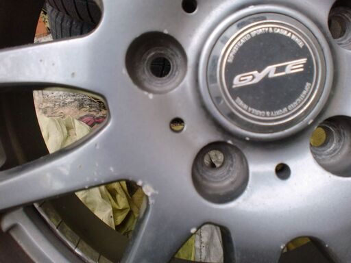 スタッドレスタイヤ【ブリザックREVO GZ】とアルミホイール【Weds GYLE