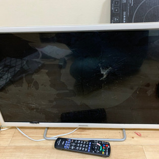 テレビ　32インチ　画面割れ