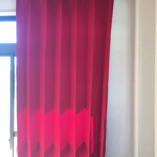 美品赤いカーテン4枚セット