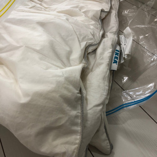 【ネット決済】IKEA ミーサヴェーテ　羽毛布団　クイーンサイズ