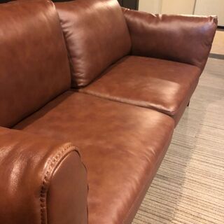 【展示品🌟美品】 2.5人掛け 本革 ファブリック 木脚 ソファ ヴィンテージ風(上代79,990円)💴自社配送時🌟代引き可💳※現金、クレジット、スマホ決済対応※