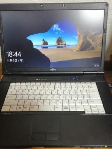 格安富士通 LifeBook 第2世代CPU搭載　メモリ4G HDD320G Wifi対応　大画面15.6インチ最新Windows10搭載