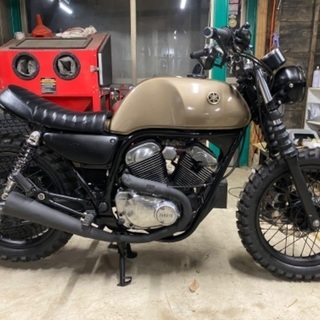 ヤマハSRV250 カスタム　ブラットスタイル　カフェレーサー