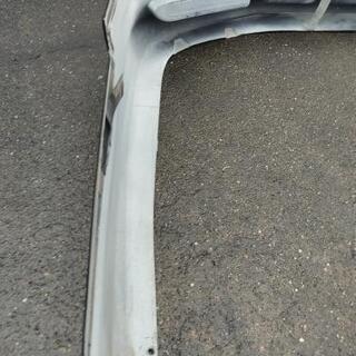 ハイエース　フロントスポイラーモデリスタ？