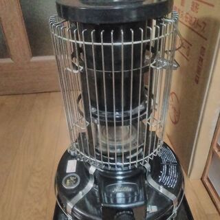 石油ストーブ　アラジン人気の黒