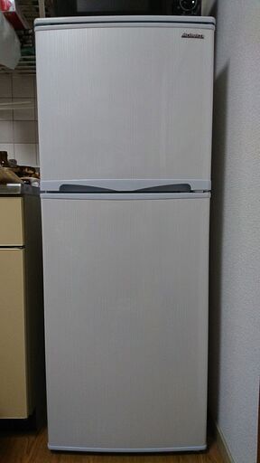 アビテラックス　２ドア冷蔵庫（１３８Ｌ・右開き・直冷式）　ＡＲ‐１４３Ｅ‐Ｗ
