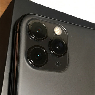 SIMフリー iPhone11 pro 256GB スペースグレイ ケース・フィルム付き