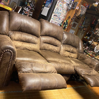 大型アメリカ製ソファー3人掛け 値引き交渉あり