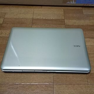 NEC 高性能第2世代Core i7搭載 メモリ8G HDD500G 大画面15.6インチ