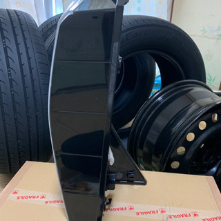 ダイハツ　タント　650 左テールランプ