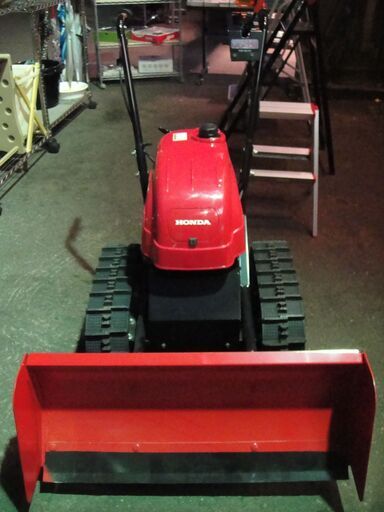 美品使用頻度少ホンダ Honda 除雪機ユキオスsb800雪かきを 素早く ラクに 簡単に 札幌リサイクルセンタ 月寒中央のその他の中古あげます 譲ります ジモティーで不用品の処分