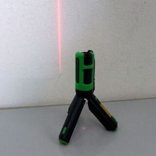 Panasonic/パナソニック レーザーマーカー 墨出し名人 ケータイ 壁