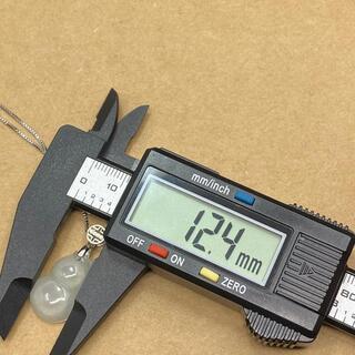 ペンダント  ネックレス 瓢箪 無病息災　本翡翠 透明感 氷ヒスイ 誕生日プレゼント 縁起物 鑑別書有 2022072109