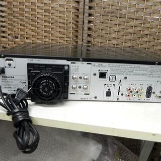 東芝 VHS一体型HDD搭載ハイビジョンDVDレコーダー 2009年製 D-W250K