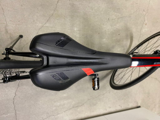 2020年モデル！人気のクロスバイク！GIANT ESCAPE RX3 使用少ない美品