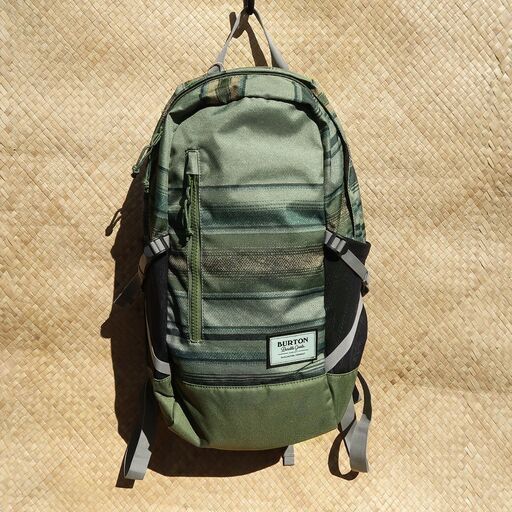 【新品】BURTON リュック 限定品 21L アウトドア ユニセックス