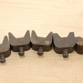 泉精器　IZUMI Ｔ型コネクタ ? 圧縮ダイス ? 11個セット(HD843wY)