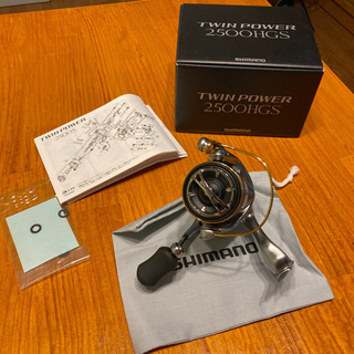 シマノ　15ツインパワー2500HGS 
