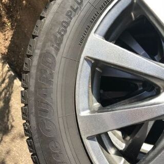 アルミ付きスタッドレスタイヤ 175/65R15