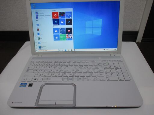 ☆彡値下げしました！【美品】東芝dynabook T552/E47HW /４ＧＢ/320ＧＢ/Corei5/Win10 中古動作品