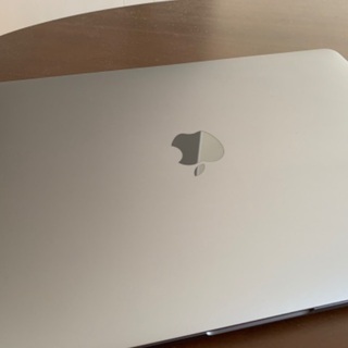 最終値下げ・バッテリー、キーボード新品】Macbookpro2016 i5 8GB ...