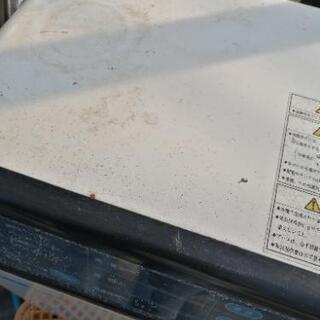 強酸性電解水生装置