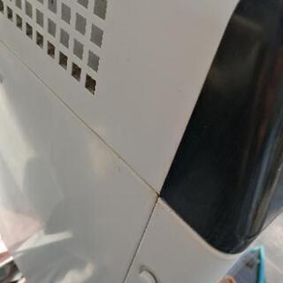 強酸性電解水生装置