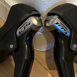 Shimano 105 シフター 左右セット　5800 Amazon.co.jp: SHIMANO(シマノ) STIレバー 105 左右セット