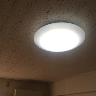 至急 価格交渉ok Led照明 リモコン付 明るさ 10段階色変更可能 りり 南草津の生活家電 その他 の中古あげます 譲ります ジモティーで不用品の処分