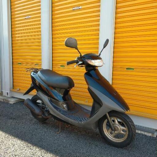 196.高馬力　ライブディオ　格安出品　シート新品　千葉県柏市　即日配送、自走引き取りも可能 格安出品♪ ライブディオ シート新品 千葉県柏市 即日配送可能 ライブ