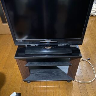 26インチ液晶テレビ (テレビ台付き)